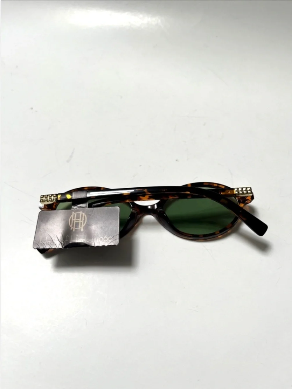 House of Harlow 1960 Slim Oval Sunglasses Acetate Tortoise Shell Green Lens NWT